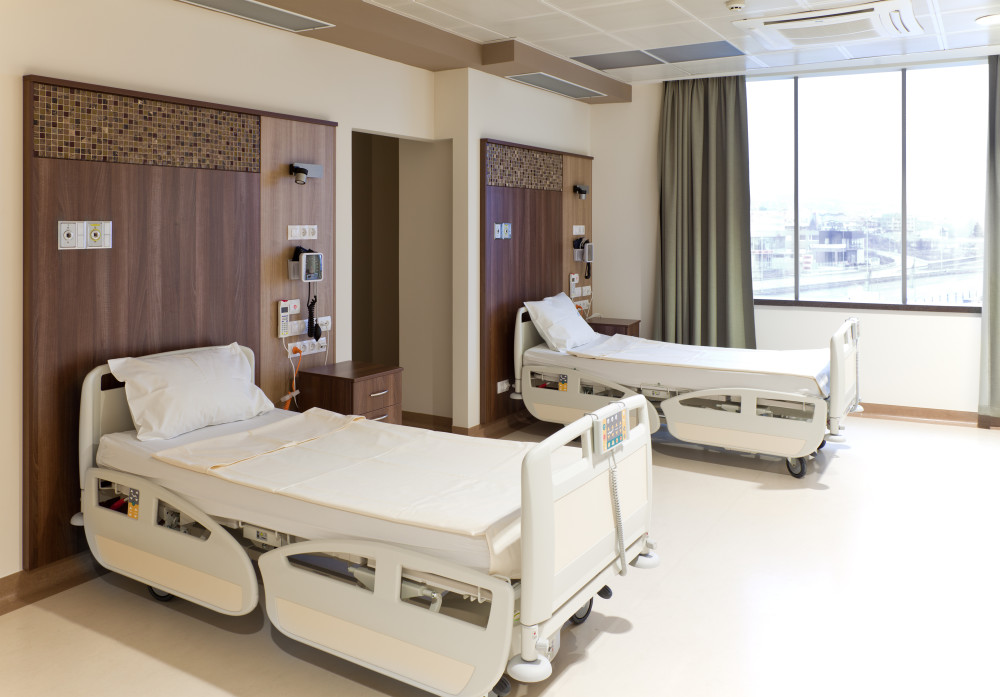hospital-room-e1438632652392.jpg