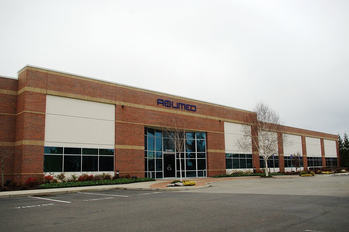 1200px-Acumed_headquarters_-_Hillsboro_Oregon-1200x798.jpg
