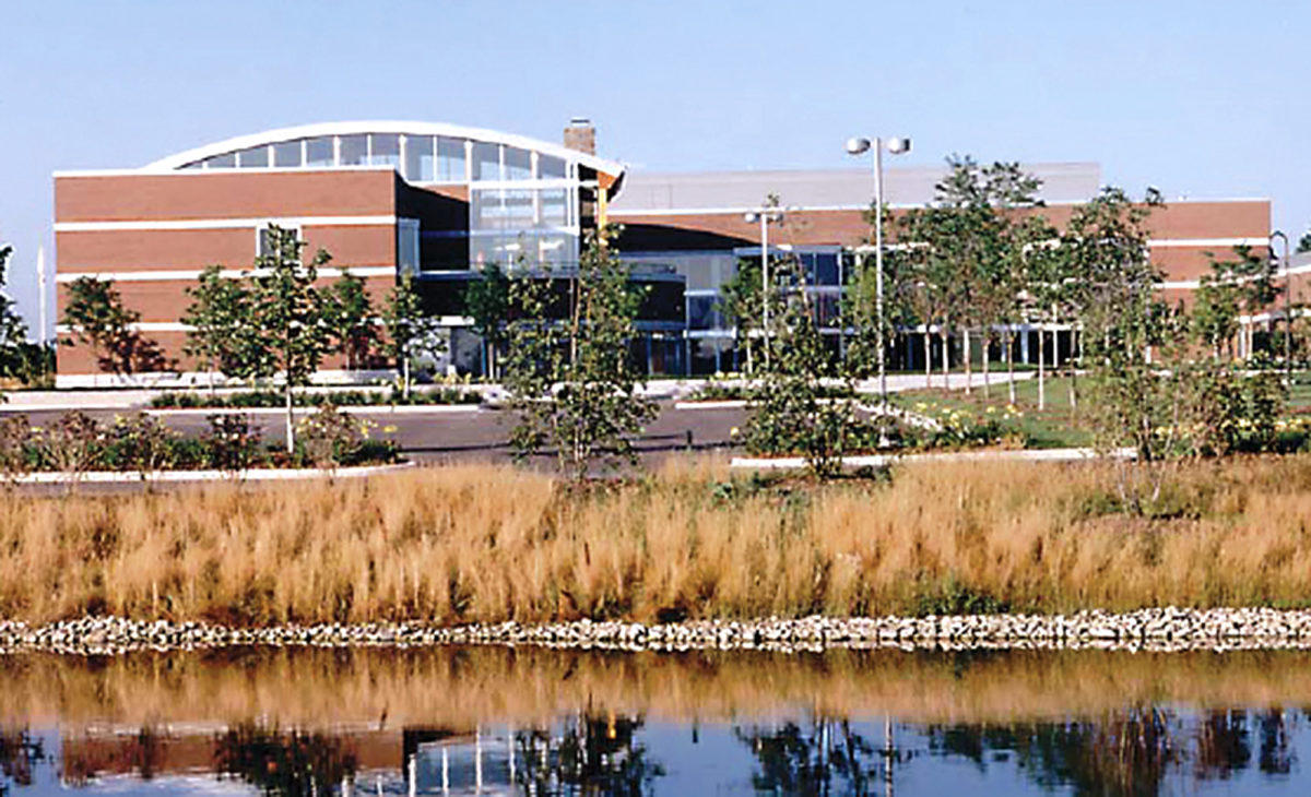 hnews_adv_life_spine_exterior-1200x730.jpg
